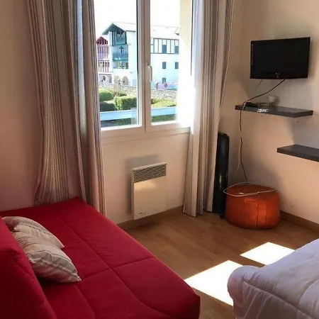 Holiday home House Maison Mariolabaita - Quartier Residentiel Proche Des Commerces *